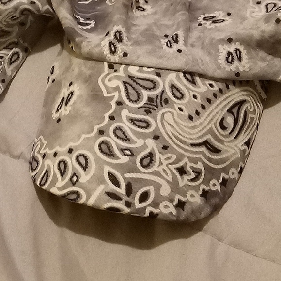 Gray Bandana Hat! - Picture 2 of 6